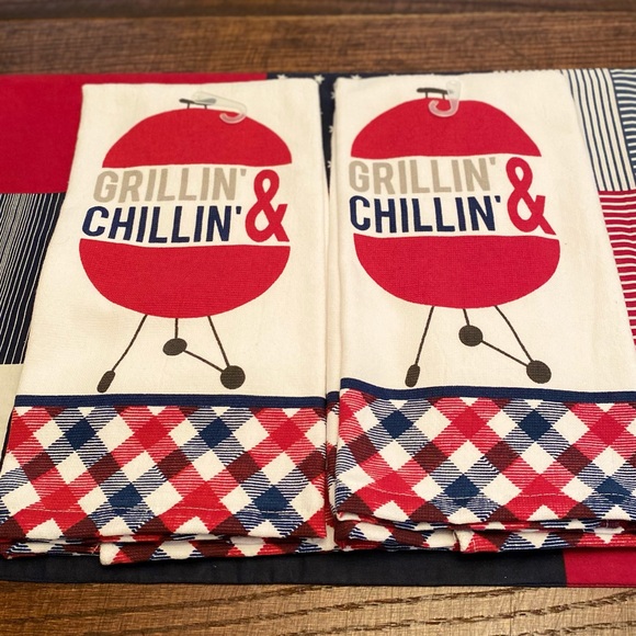 Grillin & Chillin Kitchen Linen & Decor Bundle - Picture 8 of 16
